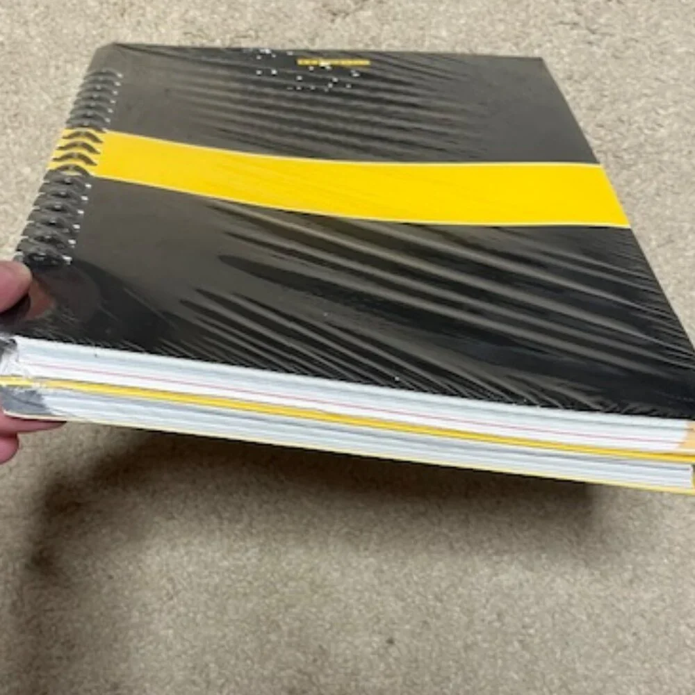 Lance Armstrong's Livestrong Guidebook, Planner and Journal 2 Paperback Binders